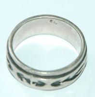 Ezüst gyűrű forgatható külső díszítéssel, szép állapotban (7.95g)