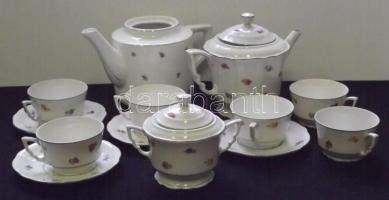 Pajzspecsétes Zsolnay 6 személyes  42 db-os virág mintás porcelánkészlet, majdnem komplett