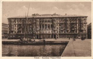 Trieste Excelsior Palace Hotel, sailboat