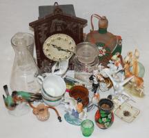 Vegyes tétel:  porcelán figurák,  tál, tálca, üveg tárolók, kerámia váza, kancsó, régi kulacs,kézzel hímzett terítő, telefonkártya gyűjtemény...