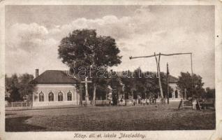 Jászladány gémeskút, iskola (EK)