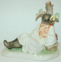 Kézzel festett jelzett Zsolnay porcelán juhász figura hibátlan állapotban / Handpainted Zsolnay chinaware figure in flawless condition 20x22cm