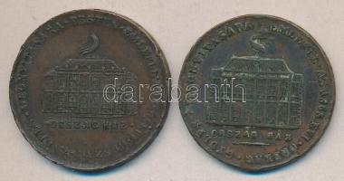 1865. "Emlékül az Országgyűlés és Országház megnyitására" Br emlékérem (38mm) (2x) két különféle "emlék pénz"  T:3