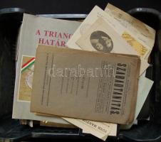 cca. 1900-1990 Régi papírhagyaték: régi városképek budapest, Esztergom, Vác, Kassa, Eger az 1900as évekből fotóalbumba rendezve, levelek, fejléces számalák,  Szabadtanítás folyóirat 1910. márc. 2-3.száma, A trianoni határok, Budapest 1990 ...