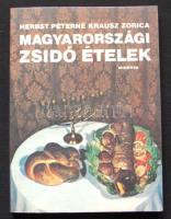 3 db szakácskönyv:  Herbst Péterné Krausz Zorica: Magyarországi Zsidó ételek , Minerva,1984. Raj Tamás- Oláh Tamás: Aladdin konyhája- keleti szakácsművészet,  Szakál László: Disznótoros receptek, Minerva Budapest, 1988.