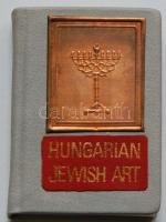 Dr. Ilona Benoschofsky: Hungarian Jewish Art. Kaposvár, 1985. Angol nyelvű könyv, réz relief, 7 db bélyeg illusztrációval, bőrkötésben minikönyv