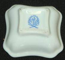 Kézzel festett Viktória-mintás jelzett Herendi tálka /
Handpainted Herendi chinaware tray 5,5cm