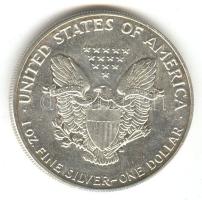 Amerikai Egyesült Államok 1988. 1$ Ag 1oz. "Liberty" tanúsítvánnyal, dísztokban T:1 USA 1988. 1 Dollar Ag "Liberty" with certificate, in case C:Unc