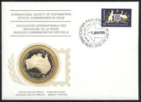Ausztrália 1976. "Ausztrál államszövetség" a Postamesterek gondozásában kiadott Ag(925) emlékérem 20g érmés, bélyeges borítékon, ausztrál bélyeggel, elsőnapi bélyegzővel, holland nyelvű ismertetővel T:PP  Australia 1976. "Australia´s Nationhood" Ag(925) medallion (20g) / International Society of Postmasters - Medallic First Day Cover with Dutch information C:PP