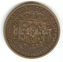 Tóth Sándor (1933-) 1988. "MÉE Hajdú-Bihar Megye / Nagybarcsai Barcsay Ákos" Br emlékérem (d=42mm) T:1-