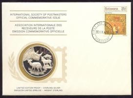 Botswana 1976. "Függetlenség 10. évfordulója" a Postamesterek gondozásában kiadott Ag(925) emlékérem 20g érmés, bélyeges borítékon, botswanai bélyeggel, elsőnapi bélyegzővel, holland nyelvű ismertetővel T:PP  Botswana 1976. "10th Anniversary of Independence" Ag(925) medallion (20g) / International Society of Postmasters - Medallic First Day Cover with Dutch information C:PP