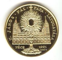 Bognár György (1944-) / Lebó Ferenc (1960-) 1991. "II.János Pál pápa látogatása - Pécs" aranyozott emlékérem (d=43mm) T:PP