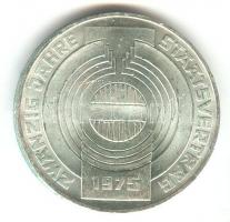 Ausztria 1975. 100Sch Ag "20 éves az Államszerződés" T:2
Austria 1975. 100 Schilling Ag &q...