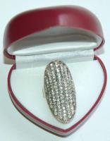 Nagy fejű markazitos cirkónia berakással ezüst (Ag) gyűrű 8,61g