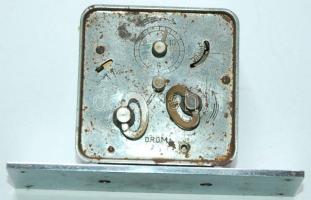 Art Deco ébresztő óra (javításra szorul) /
Art Deco  alarm clock  (needs repair) 7.5x12cm