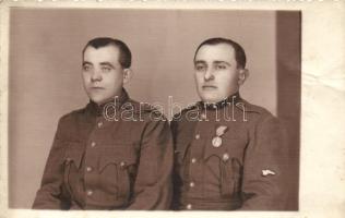 Two hungarian soldiers photo (fa)