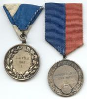 1943. "L.G.T.S.K." tenisz díjérem szalaggal + 1952. "Diósgyőri Vasas T.K. / Wanger Vi...