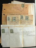 Kis vegyes tétel: levelezőlapok, régi számlék, dokumentumok, nyomtatványok, levelek illetékbélyegekkel