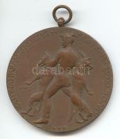 Ispánki József (1906-1992) ~1939. "Budapest M.Kir. Budapest Székesfőváros Katonai Parancsnokság /Toldi a farkasokkal" bronz díjérem (50mm) T:2 f. ph.
