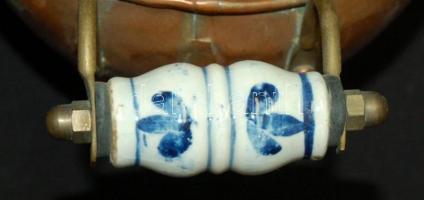 Régi réz gyújtóstartó porcelán fogantyúval 21cm