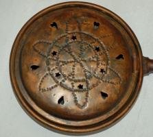 Régi nagyméretű réz ágymelegítő fa nyéllel 77cm hosszú