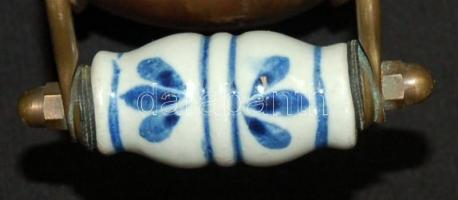 ~1900 Réz párologtató porcelán fogantyúval 14x33cm