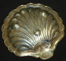 Kagyló alakú fém-üveg kínáló tálka 12x12cm