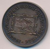 Lantos Györgyi: 1986. "Tornyai János halálának 50. évfordulójára / Hódmezővásárhely Városi Tanács MÉE" Br emlékérem (42mm) T:1-