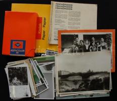 Nagy fotó tétel: számos fotó, fényképezőgép katalógus, Agfacolor Pe 310/4e típusú régi fotópapír