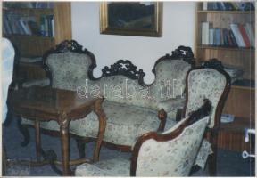 Régi bútorok modern fényképeken (27db)