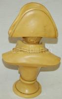 cca 1960 Olasz eredetű műmárvány Napoleon-büszt /
Napoleon bust with Italian origin from cultured ma...