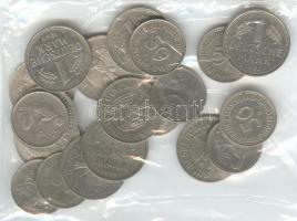 NSZK 1950-1992. 1M (11x) + 50Pf (9x) T:vegyes
GFR 1950-1992. 1 Mark (11x) + 50 Pfennig (9x) C:Mixed