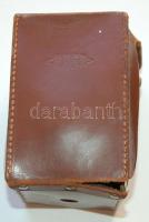 Voigtländer Brillant típusú fényképezőgép bőr tokkal /
Voigtländer camera with leather case