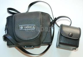 Yashica Electro 35 típusú 1,7-es fényerősségű fényképezőgép saját tokjában + Vitacon Delux Macro objektív / Photo camera in its own case with objective lens
