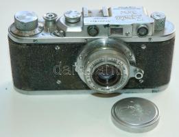 Zorki típusú szovjet fényképezőgép 3,5-ös fényerősség bőrtokban /
USSR photo camera with leather cas...