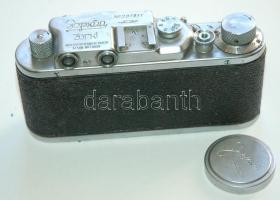 Zorki típusú szovjet fényképezőgép 3,5-ös fényerősség bőrtokban /
USSR photo camera with leather cas...
