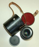 Praktica EE3 típusú fényképezőgép Pentacon 4/300-as és Flektogon 2,4/35-ös objektívvel, saját tokjáb...