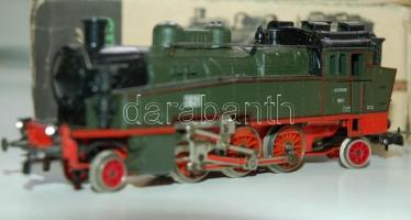 Gützold BR75 G16 típusú vasút modell mozdony eredeti dobozában hibátlan állapotban /
Railroad model