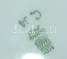 20 darabos apró virágokkal díszített sorszámozott jelzett Zsolnay porcelán étkészlet: 1db pecsenyés,...