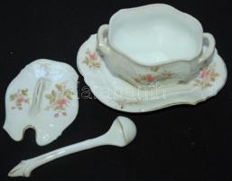 Virágokkal díszített porcelán szószos tál kiskanállal hibátlan állapotban /
Chinaware sauce bowl wit...