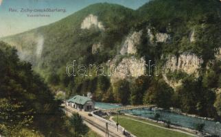 Rév Zichy-cseppkőbarlang, railway station (EK)