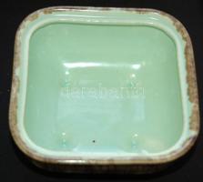 Art deco fajansz doboz, szép állapotban, 17x17x8 cm