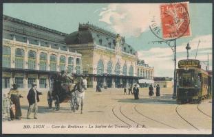 Lyon Brotteaux railway station, tram