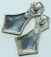 Ezüst (Ag) fülbevaló csiszolt karneollal és markazitokkal /
Silver earrings with carneol and marcasi...