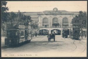 Lyon Perrache railway station, tram