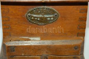 Régi fa kávédaráló 17cm