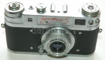 Zorki 5 típusú fényképezőgép Industar-50 objektívvel, 3,5-ös fényerősséggel, szép állapotban, bőrtok...