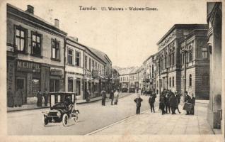 Tarnów Walowa street, tram, automobile