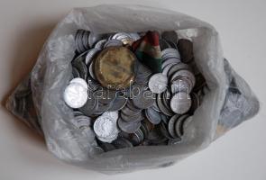 1,05kg vegyes fémpénz tétel T:vegyes