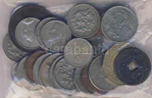 Afrika/Ázsia 25db-os fémpénz tétel T:vegyes Africa/Asia 25 mixed metal coins C:mixed